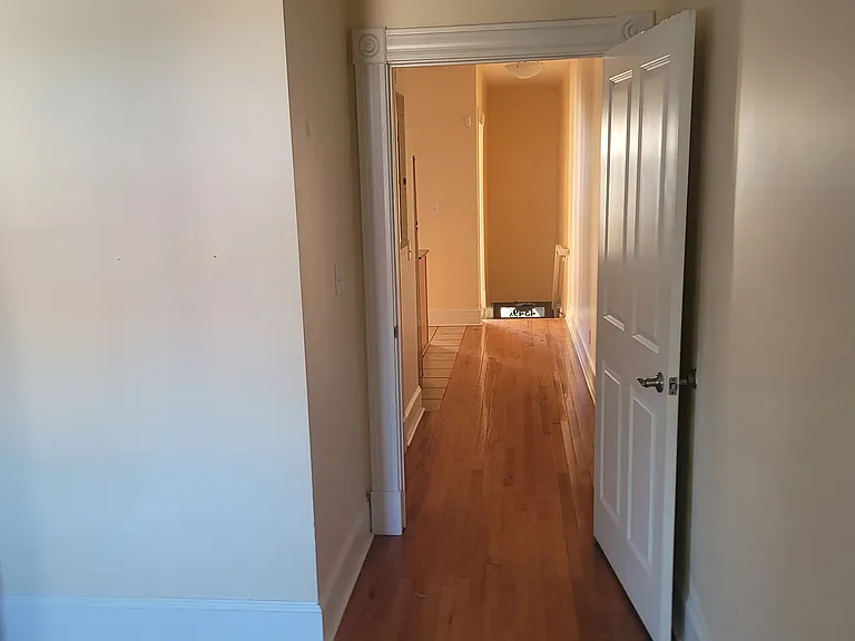 4549-4551 Oakland Ave #4549A — Photo 6