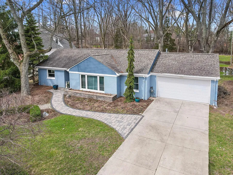 2905 W Hickory Grove Rd