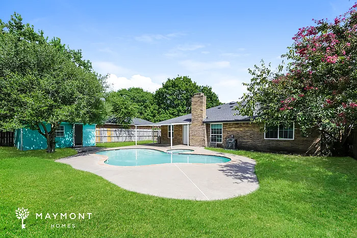 101 Chevy Chase Ln — Photo 2