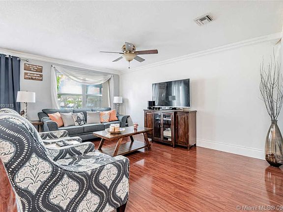 3rd image of 3727 NW 91st Ln #3727