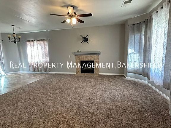 5th image of 9509 Vista Colina Dr
