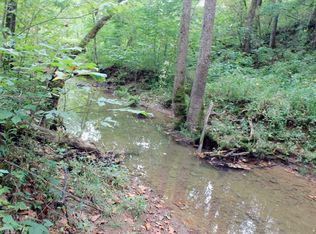 410 War Creek Rd, Thorn Hill, TN 37881