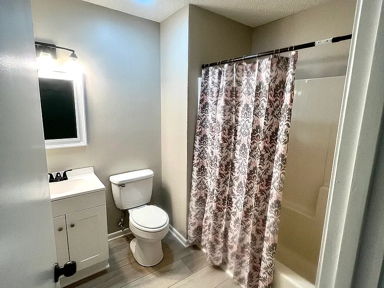 Furman Place Townhomes — Photo 20