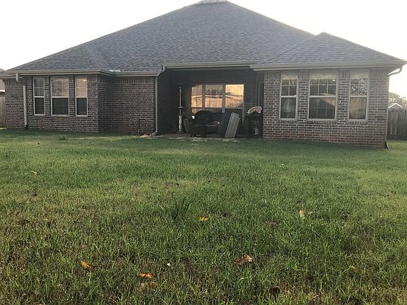 4th image of 2372 N Silk Rose Ave