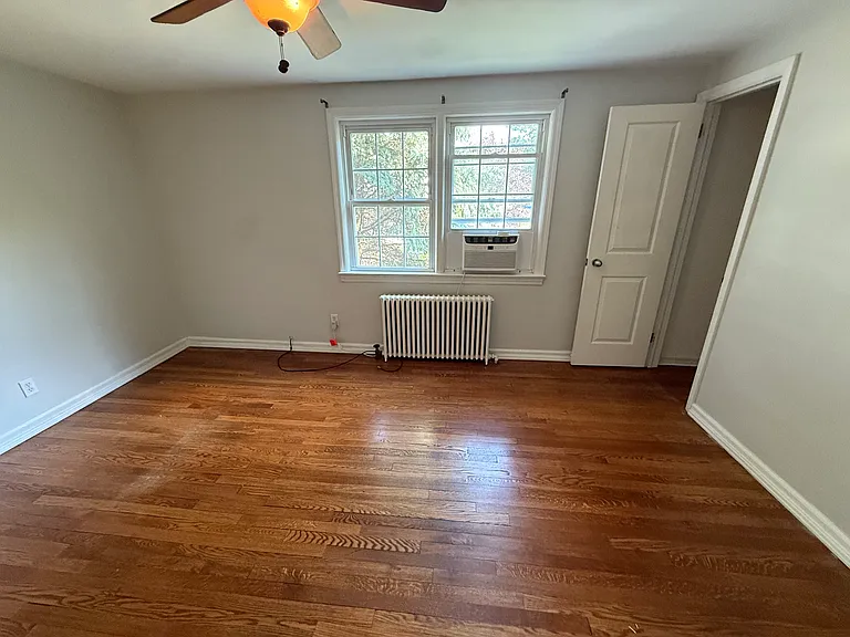 Lincoln Park E — Photo 28
