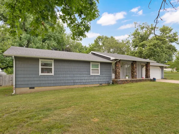 410 Schulz Avenue, Monett, MO 65708