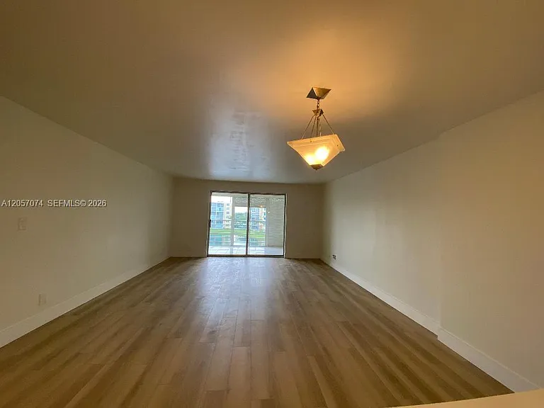 401 SE 3rd St #405 — Photo 2