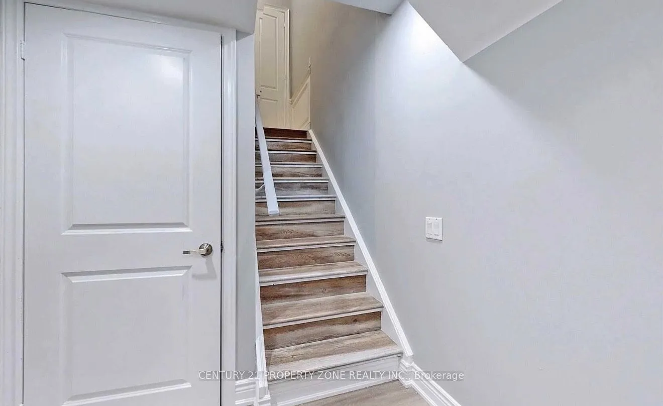 2 bed, $1,800 — Photo 1