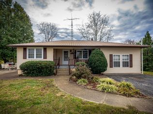 5293 Caney Creek Rd, Caneyville, KY 42721