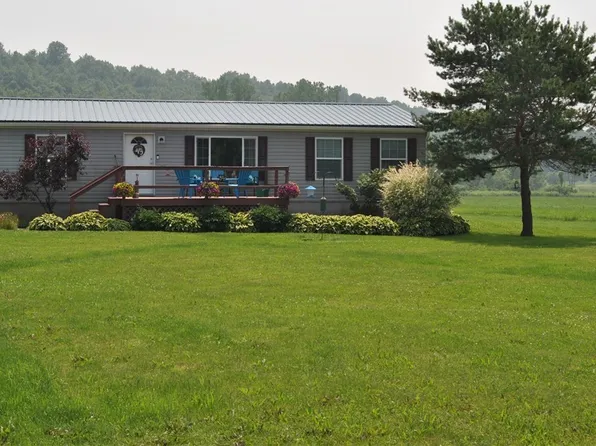 12826 Sand Rd, Adams, NY 13605