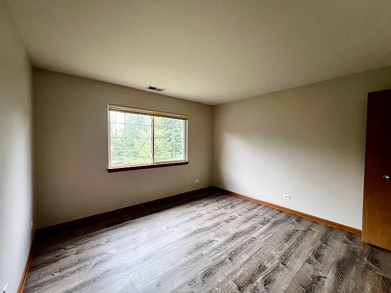 2405 Wilton Ln — Photo 11