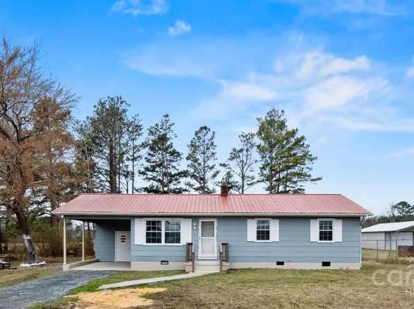 4926 State Highway 109 S, Mount Gilead, NC 27306