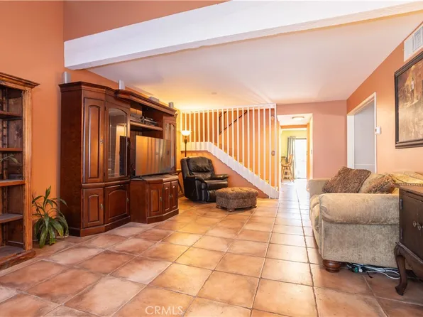 8430 Winnetka Ave Unit 19, Winnetka, CA 91306