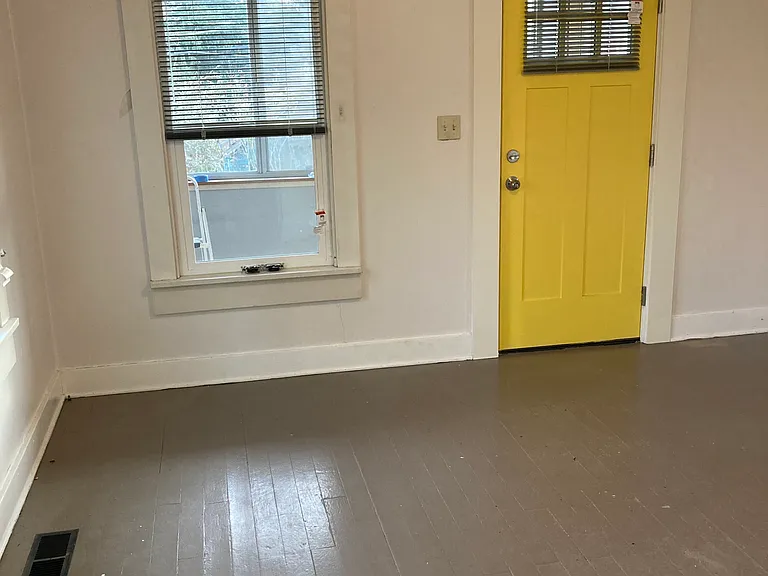 Front room with exit to front, 36th Avenue West