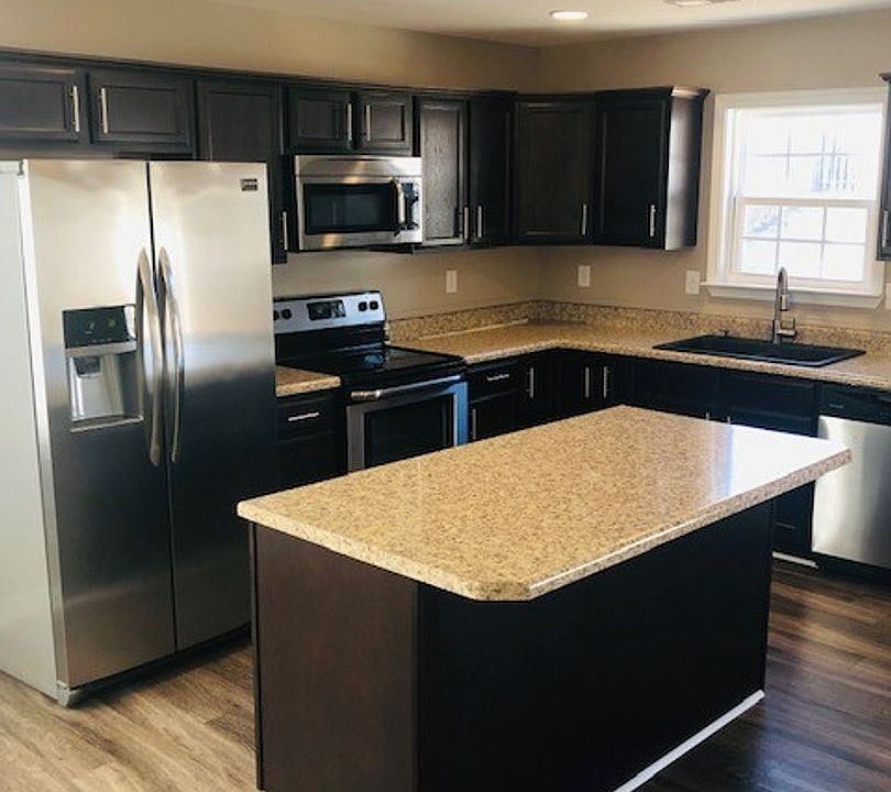 1st image of 311 Glenlea Ln