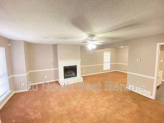5th image of 5845 Plum Valley Dr