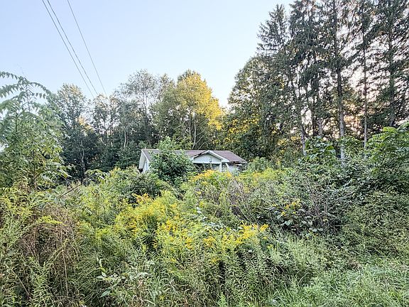 4th image of 4829 S New Columbus Rd