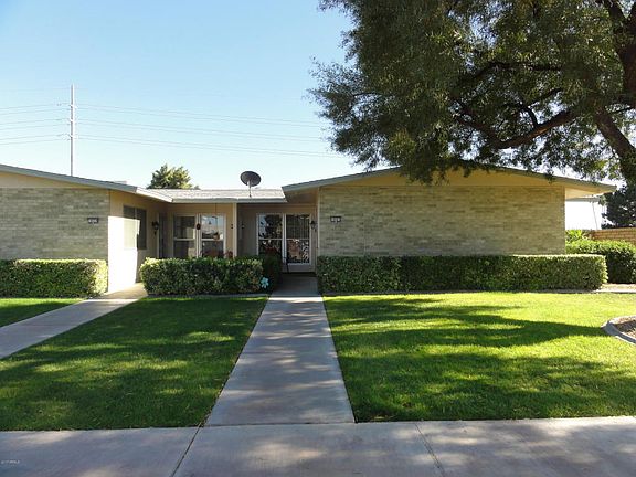 2nd image of 10561 W Granada Dr