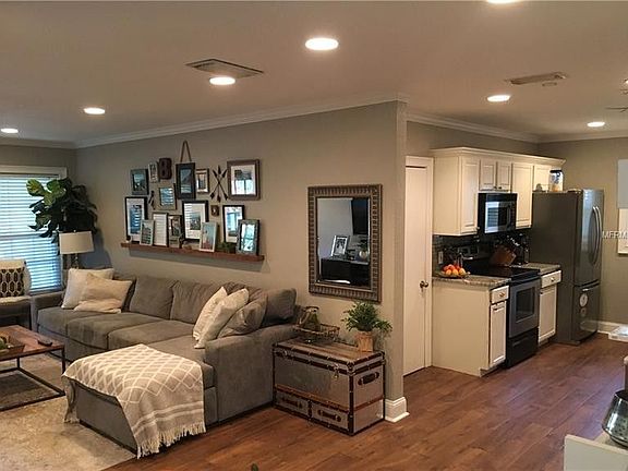 2nd image of 3607 S Gardenia Ave