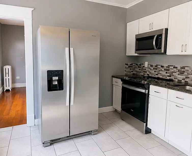 2 bed, 1200 sqft, $1,225 — Photo 3