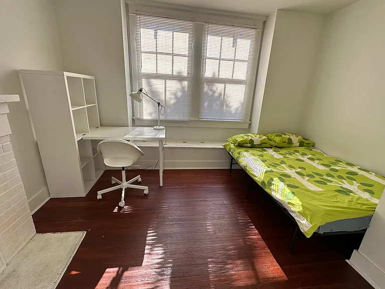 1117 Adams St — Photo 13