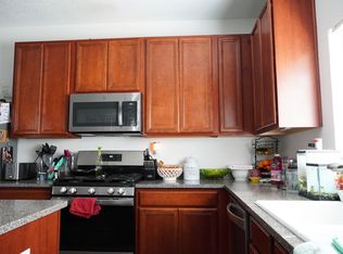 1027 Waterfall Dr NE, Rio Rancho, NM 87144