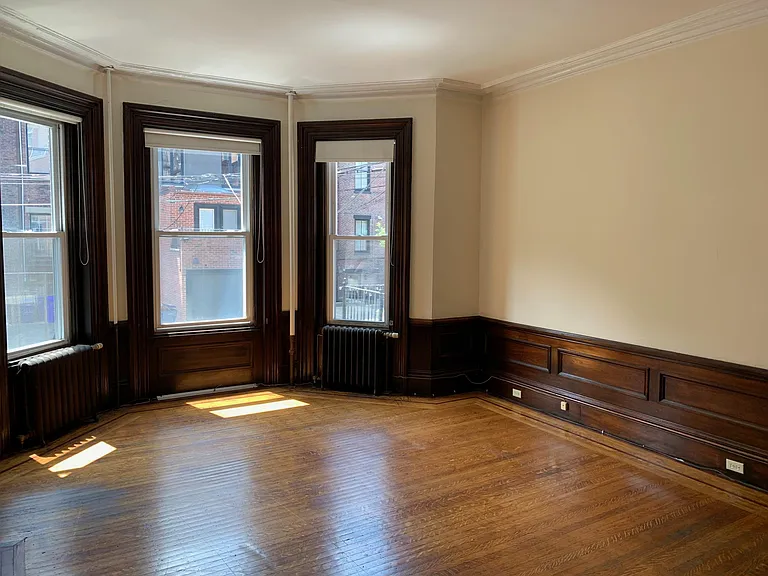 307 Beacon St #2 — Photo 4