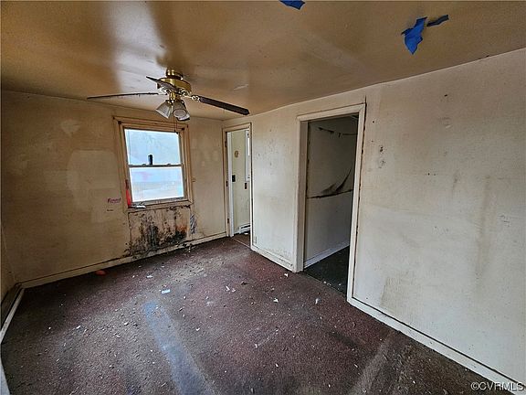 4th image of 5702 Edgelawn St