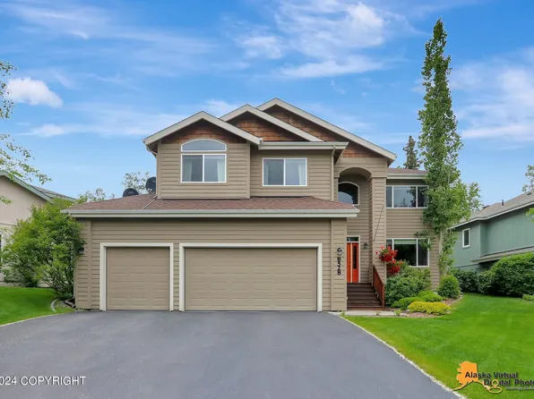 8528 Lassen Cir, Eagle River, AK 99577