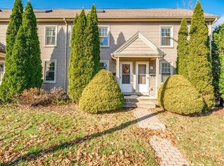 40 Adams St, Easthampton, MA 01027