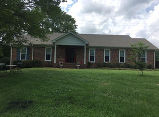 601 Cloverbrook Ln, Franklin, TN 37067
