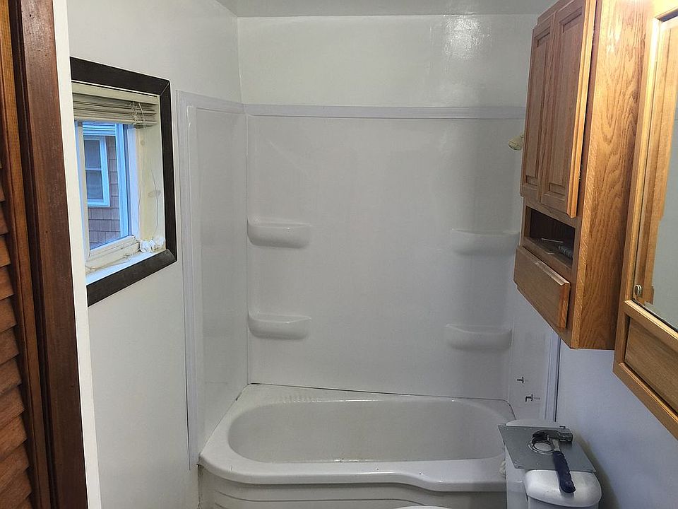 1st image of 11187 Pennock Ln