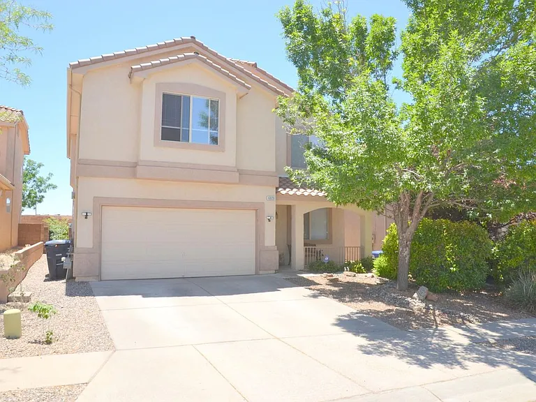 6920 Carmelito Loop NE — Photo 1