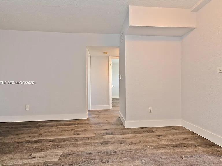 2330 NW 11th St #47 — Photo 19