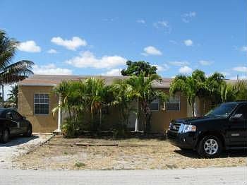 2nd image of 2214 N 25th Ave