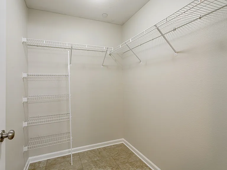 The Oakley at Spring Creek — Photo 15