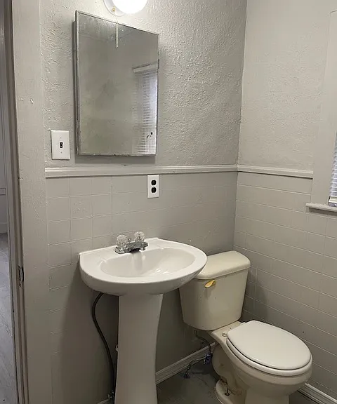 408 W Chestnut Ave #2 — Photo 10