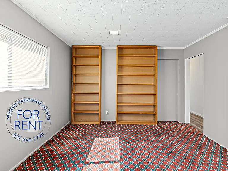 310 E Court St #1 — Photo 24