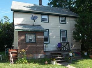 1686 W Main Rd, Portsmouth, RI 02871