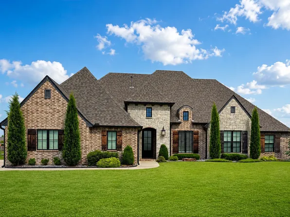 (undisclosed Address), Owasso, OK 74055