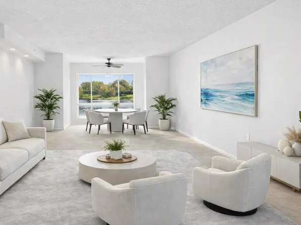 5842 CRYSTAL SHORES Drive #205, Boynton Beach, FL 33437