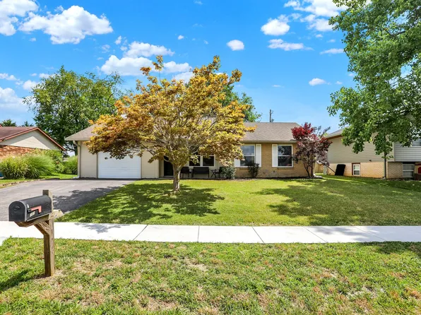 489 Greensprings Dr, Whiteland, IN 46184