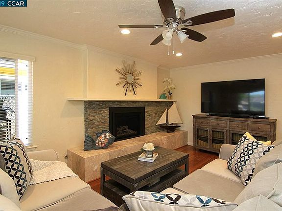 3rd image of 1244 Diana Dr