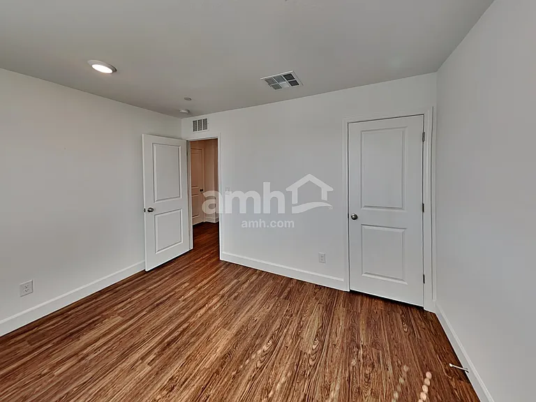 3344 Blodwen St — Photo 19