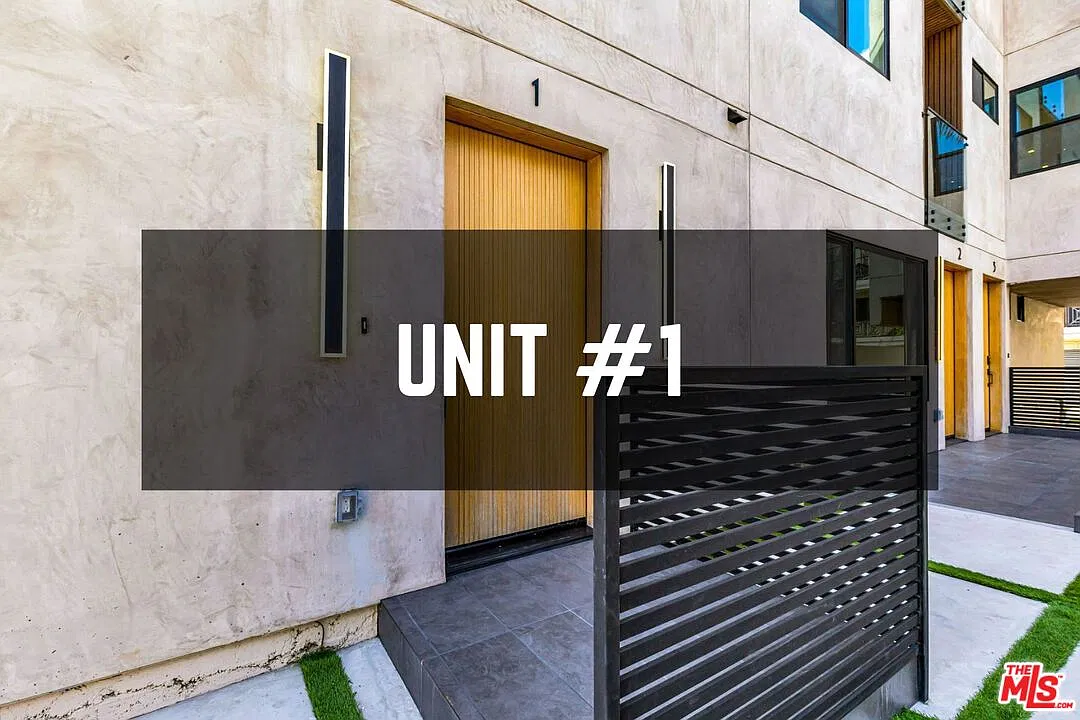 4329 Radford Ave — Photo 4