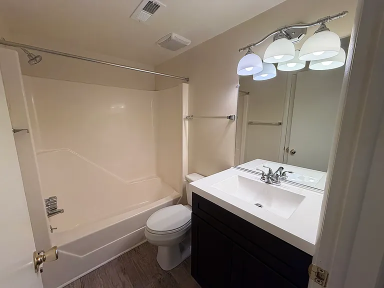 Forestbrook Apartments — Photo 61