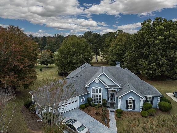 2nd image of 3504 Tifton Ln