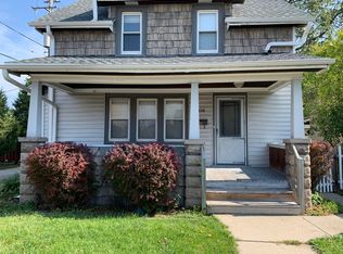 1414 S 86th St, West Allis, WI 53214