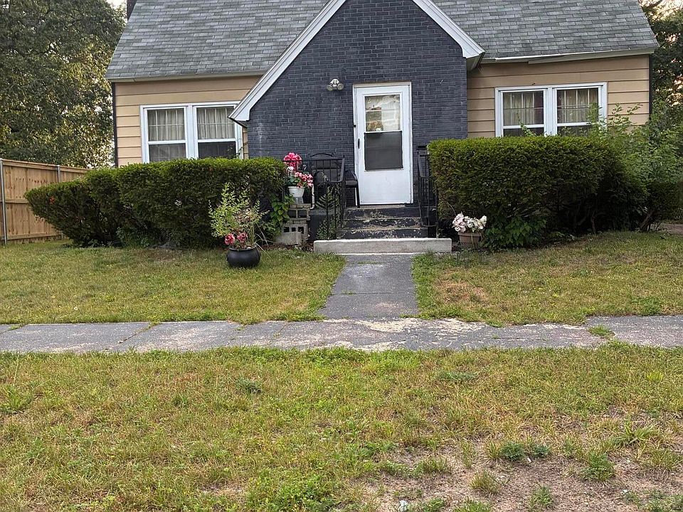 1st image of 2429 Maffett St