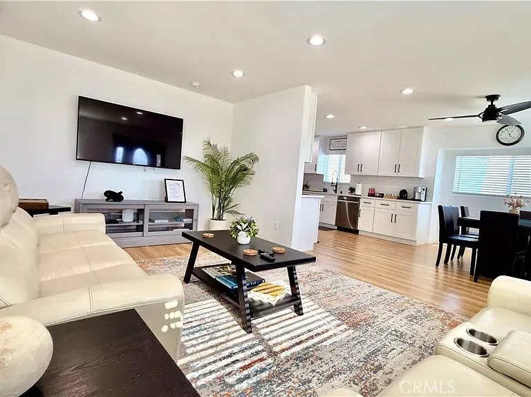 515 Florence La 1 — Photo 4